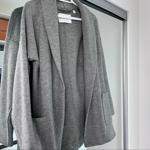 Aritzia Group by Babaton Luxe Jacket - Picture 2 of 5